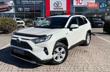 Внедорожник / Кроссовер Toyota RAV4 2019 в Хмельницком