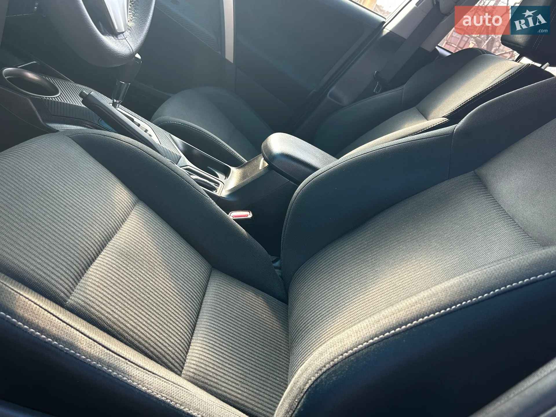 2015 Toyota RAV 4 - мініатюра 2