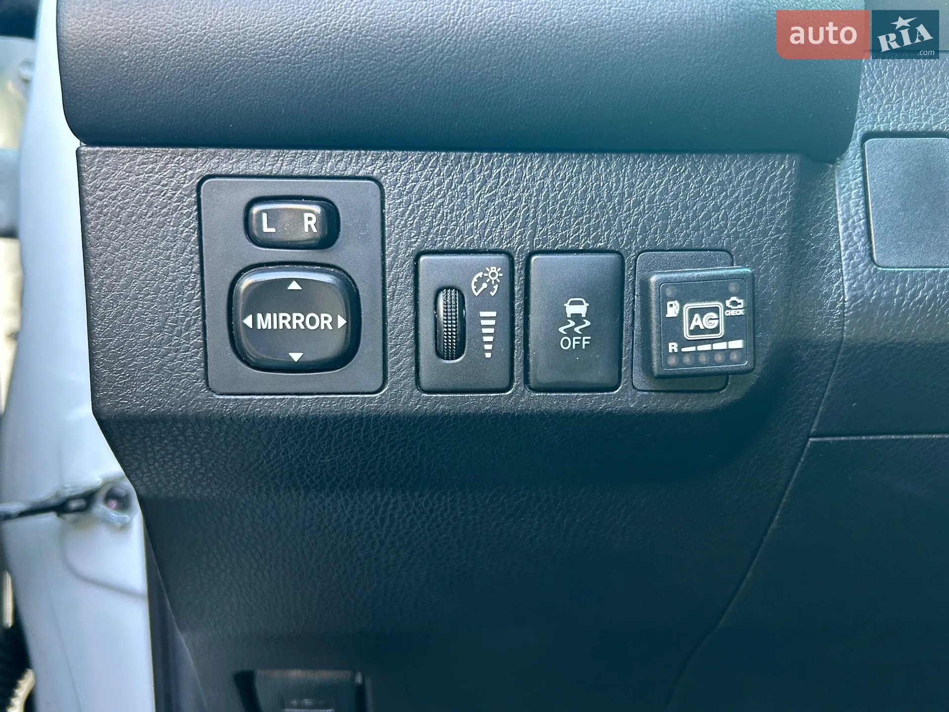 2015 Toyota RAV 4 - мініатюра 3