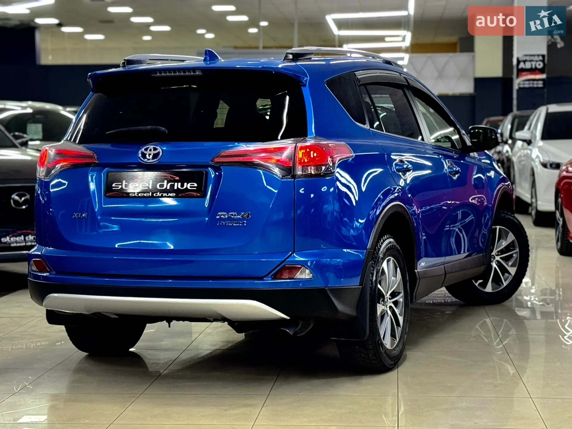 2017 Toyota RAV 4 - мініатюра 5