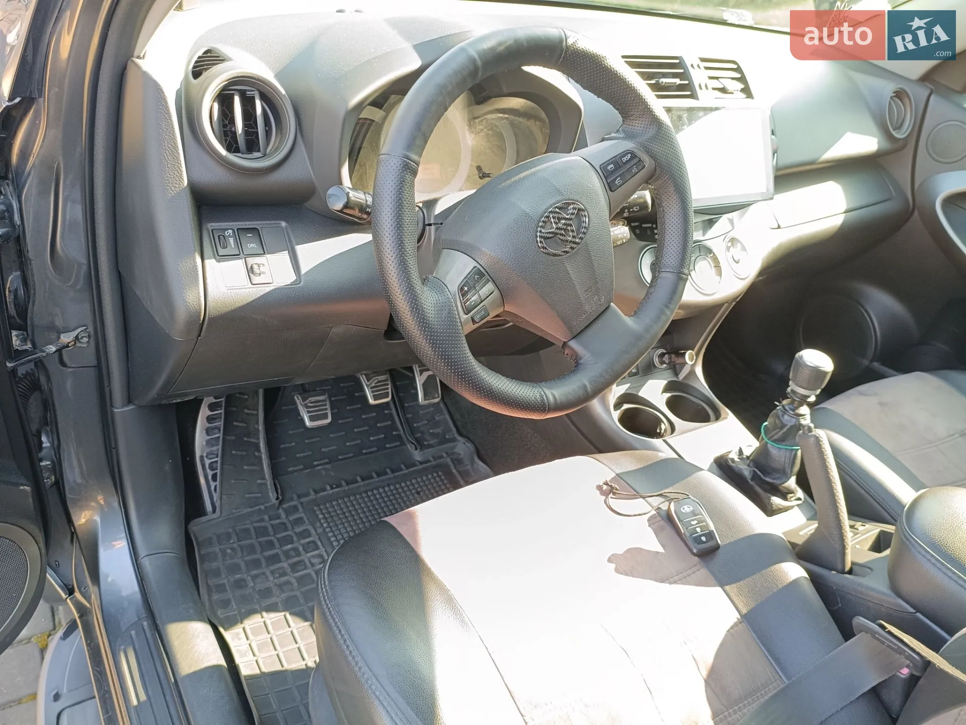 2010 Toyota RAV 4 - мініатюра 7