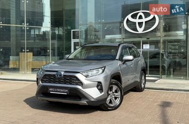 Позашляховик / Кросовер Toyota RAV4 2024 в Києві