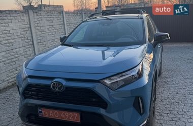 Позашляховик / Кросовер Toyota RAV4 2023 в Харкові