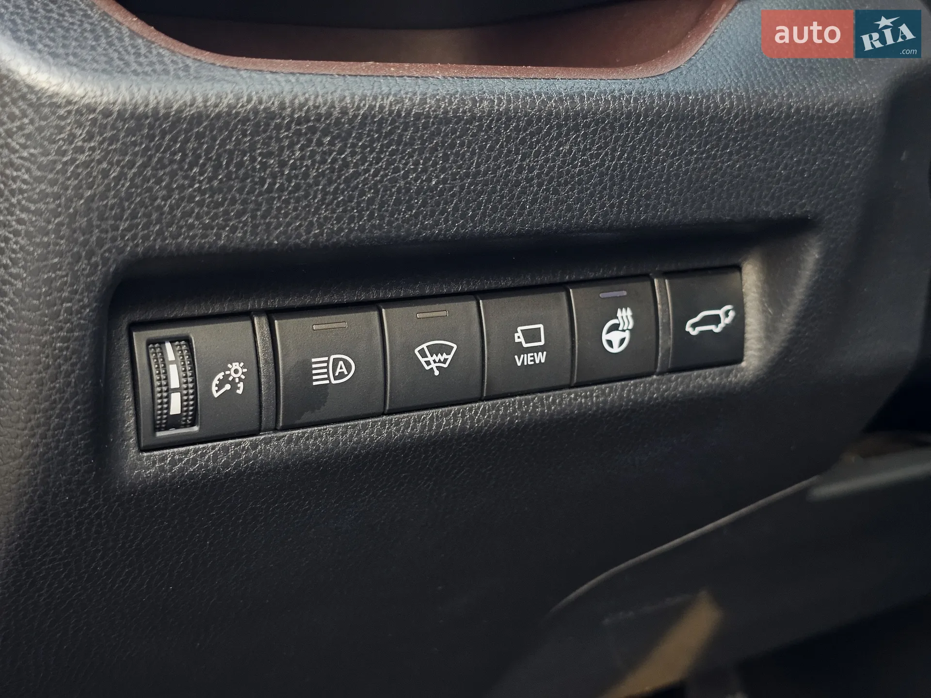 2019 Toyota RAV 4 - мініатюра 25
