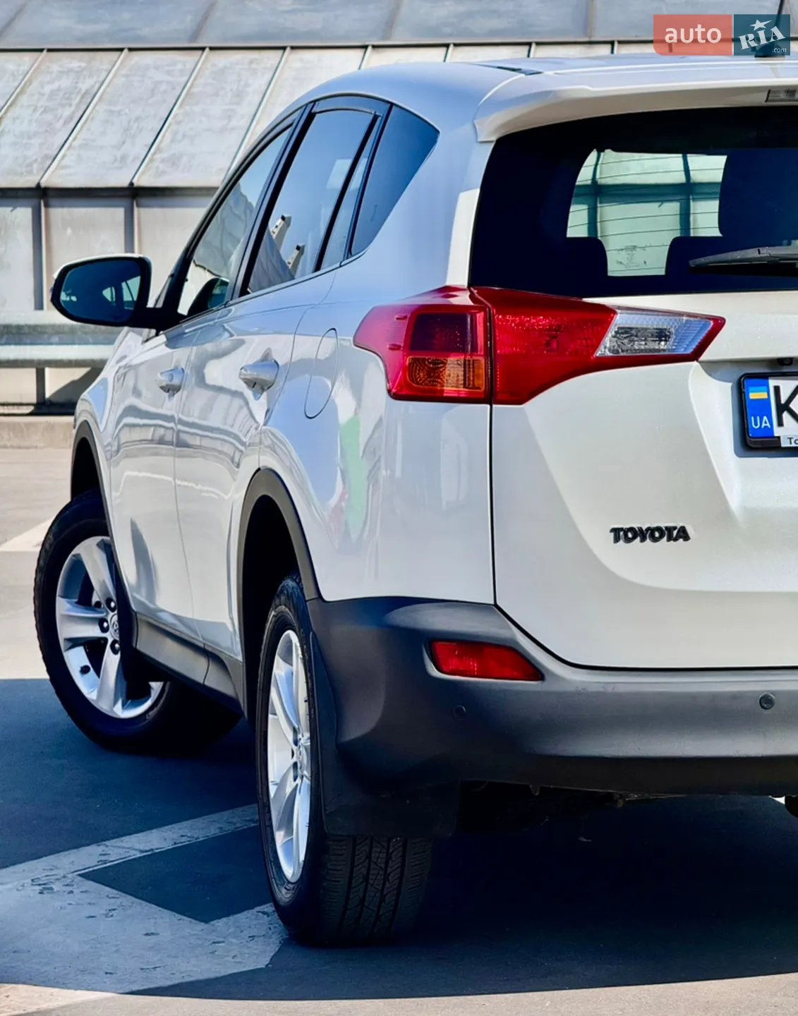 2014 Toyota RAV 4 - мініатюра 11