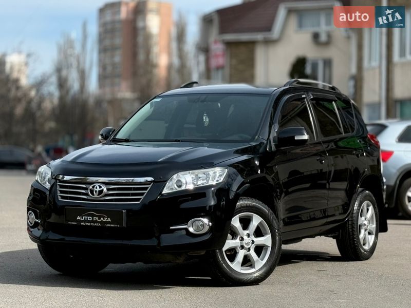 Toyota RAV4 2011