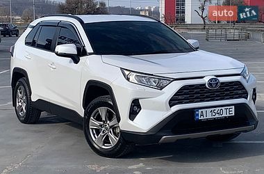 Внедорожник / Кроссовер Toyota RAV4 2023 в Киеве