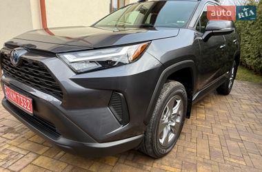Внедорожник / Кроссовер Toyota RAV4 2023 в Львове