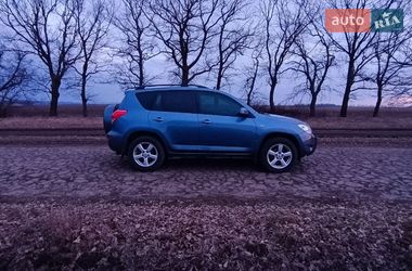 Позашляховик / Кросовер Toyota RAV4 2006 в Новомиргороді