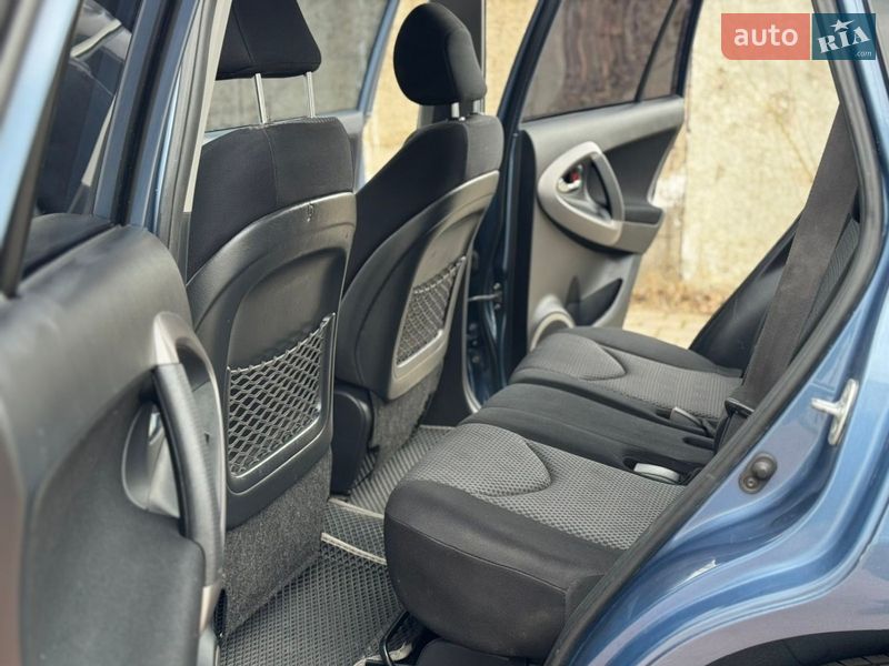 Позашляховик / Кросовер Toyota RAV4 2008 в Одесі