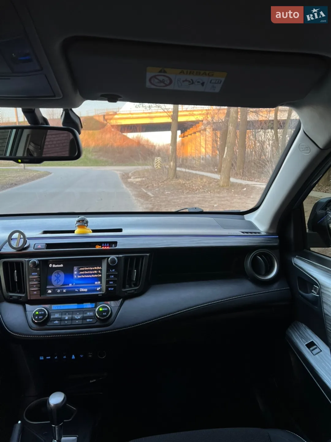 2017 Toyota RAV 4 - мініатюра 23