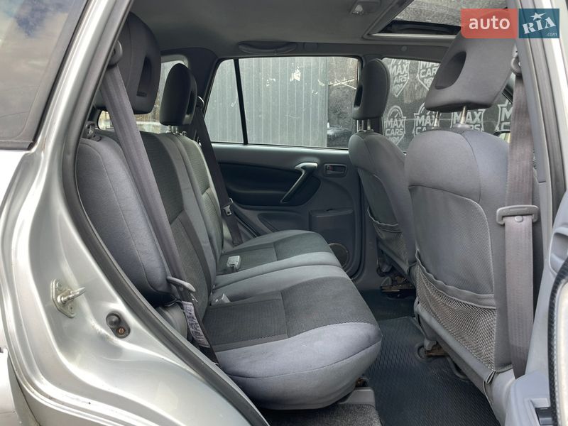Внедорожник / Кроссовер Toyota RAV4 2001 в Киеве фото 14 Внедорожник / Кроссовер Toyota RAV4 2001 в Киеве