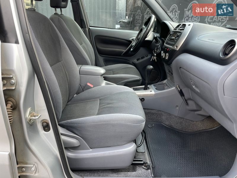 Внедорожник / Кроссовер Toyota RAV4 2001 в Киеве фото 17 Внедорожник / Кроссовер Toyota RAV4 2001 в Киеве