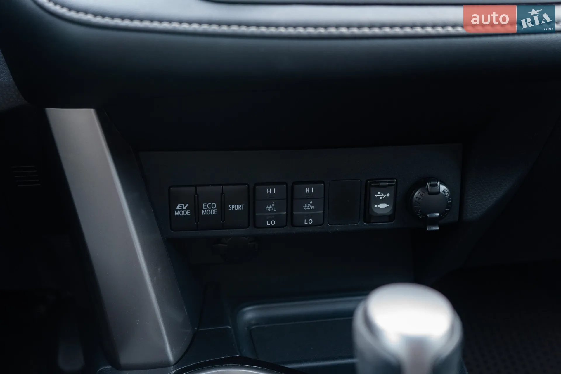 2016 Toyota RAV 4 - мініатюра 34