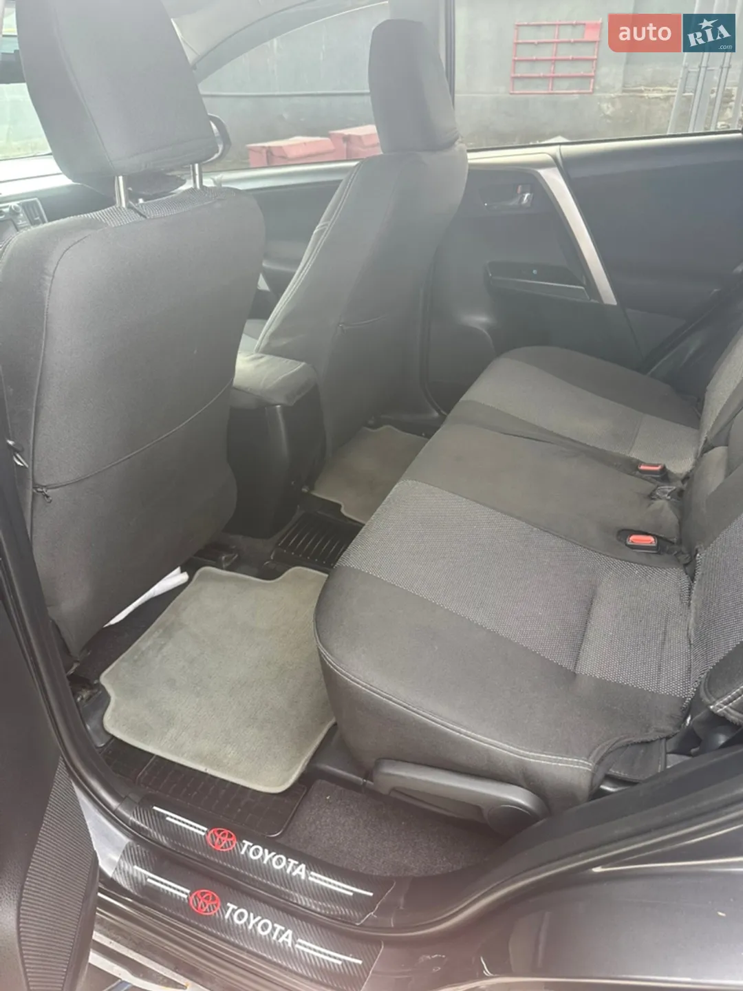 2016 Toyota RAV 4 - мініатюра 9