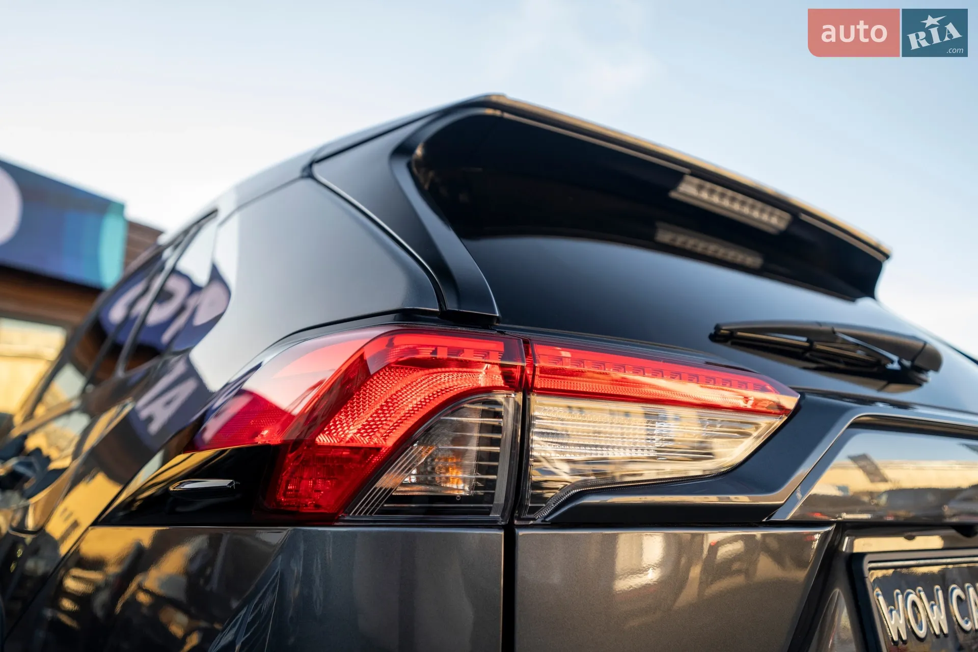 2020 Toyota RAV 4 - мініатюра 23