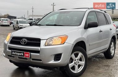 Позашляховик / Кросовер Toyota RAV4 2012 в Львові