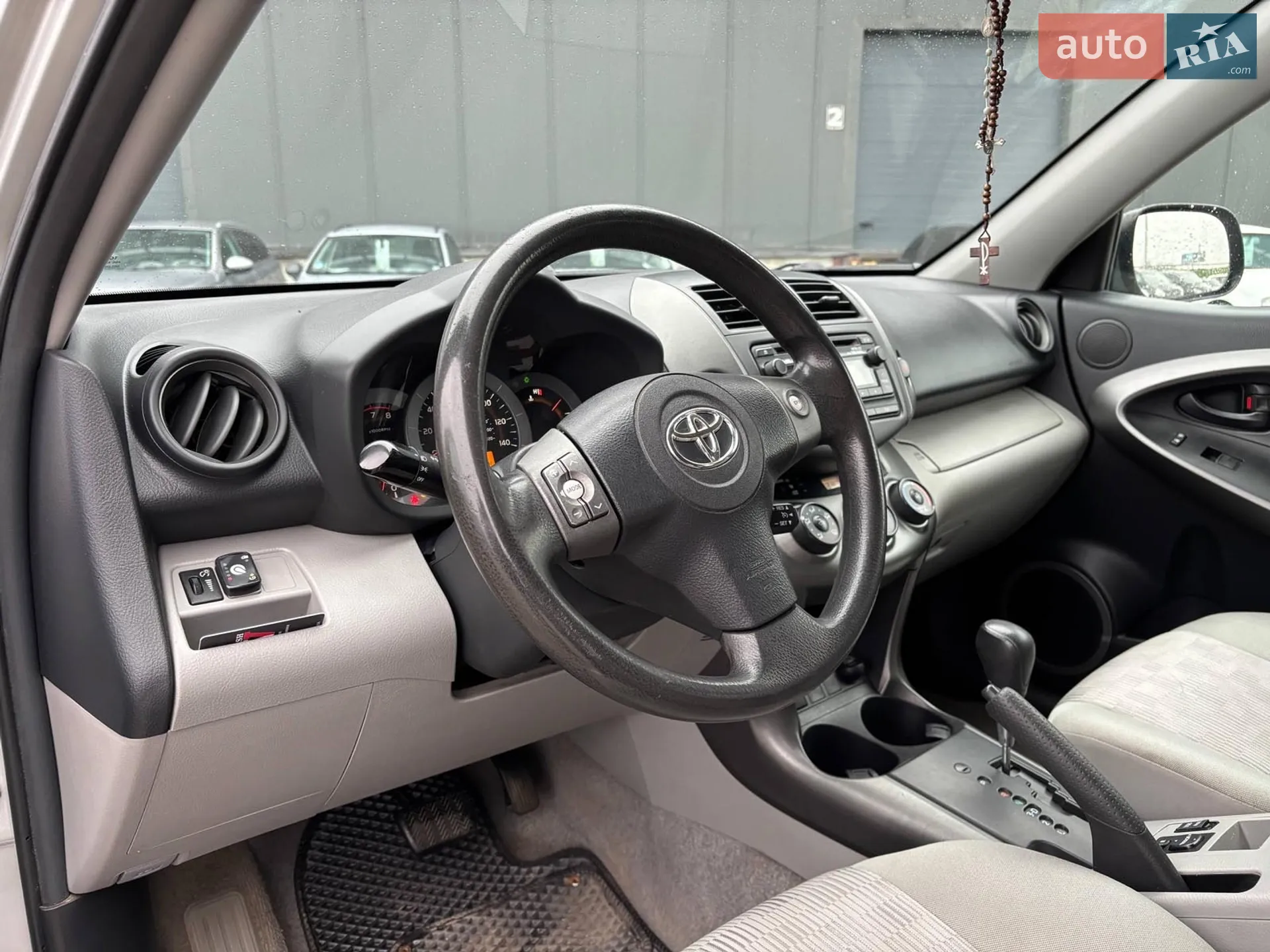 2012 Toyota RAV 4 - мініатюра 17