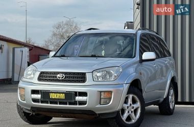 Позашляховик / Кросовер Toyota RAV4 2001 в Києві