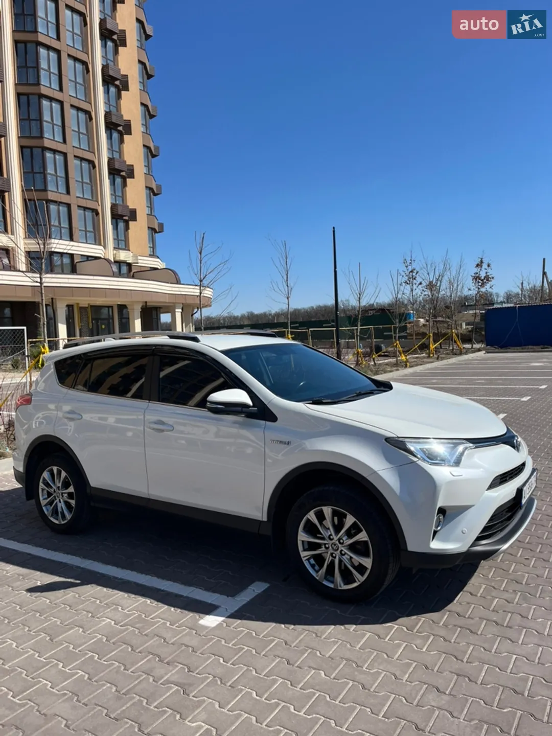 2016 Toyota RAV 4 - мініатюра 9