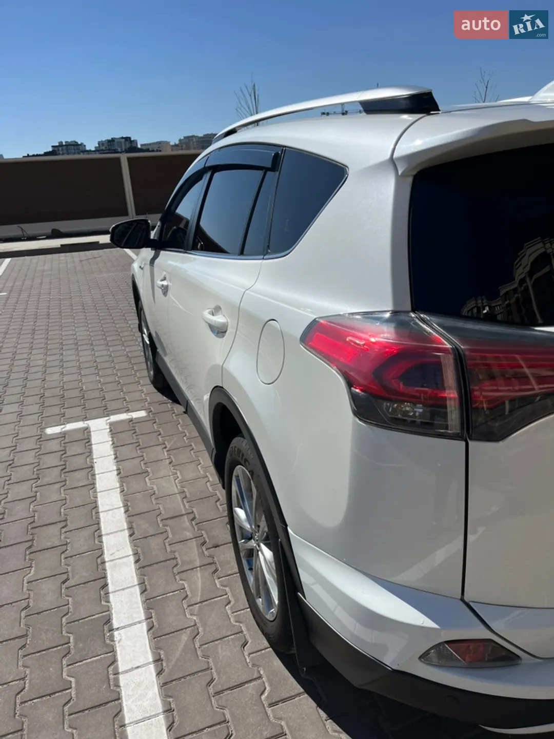 2016 Toyota RAV 4 - мініатюра 8
