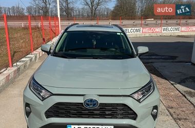 Внедорожник / Кроссовер Toyota RAV4 2021 в Виннице