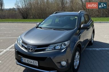 Позашляховик / Кросовер Toyota RAV4 2014 в Чернівцях