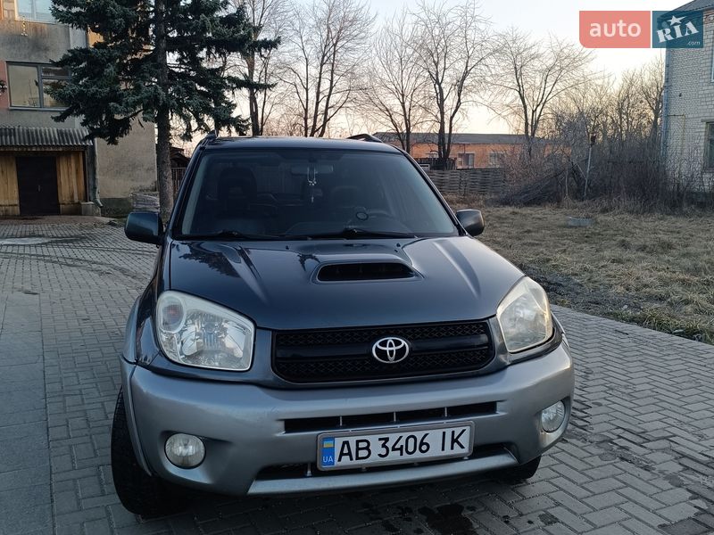 Toyota RAV4 2004