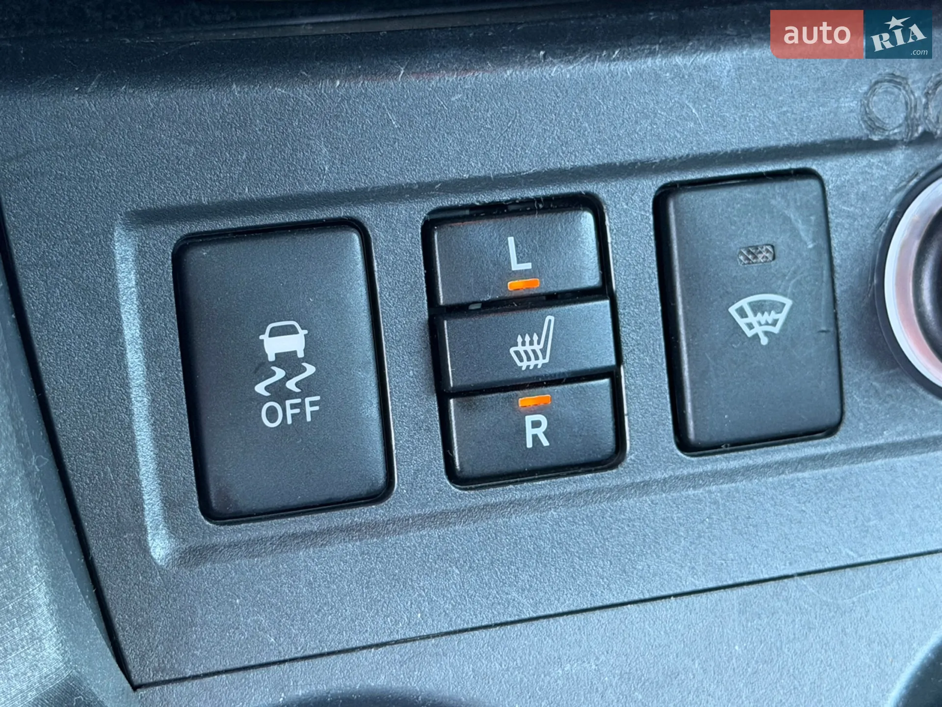 2010 Toyota RAV 4 - мініатюра 28
