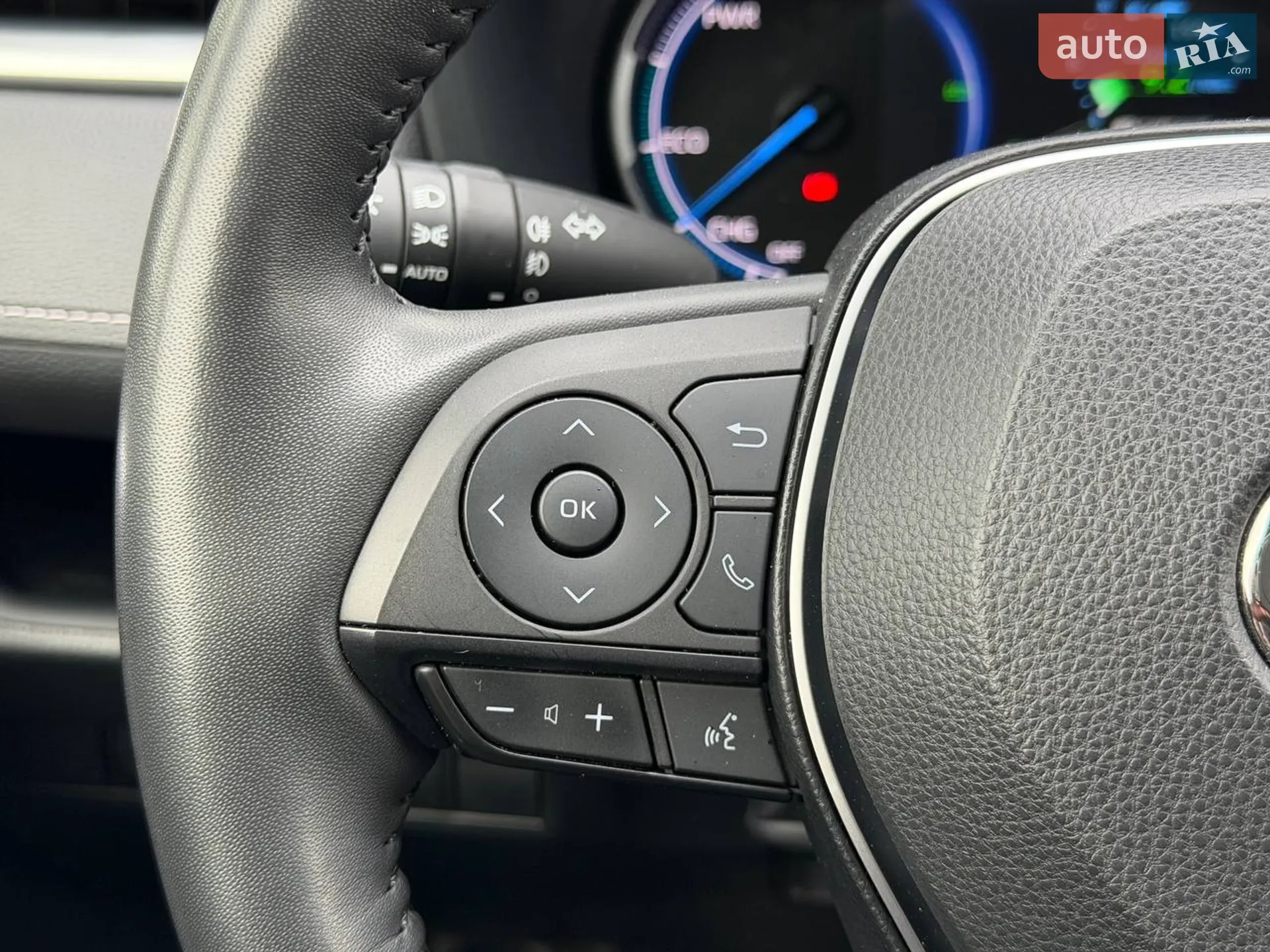 2021 Toyota RAV 4 - мініатюра 29