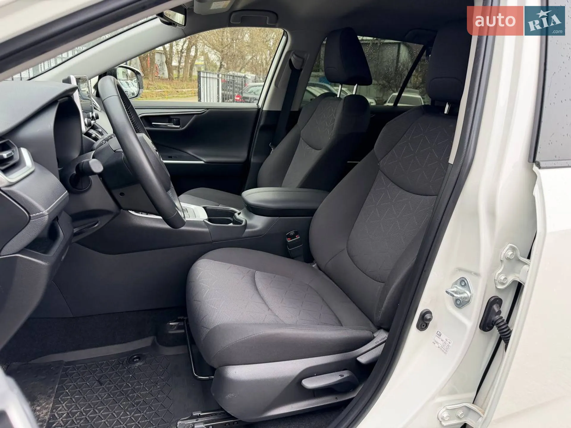 2021 Toyota RAV 4 - мініатюра 3