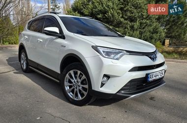 Внедорожник / Кроссовер Toyota RAV4 2016 в Харькове
