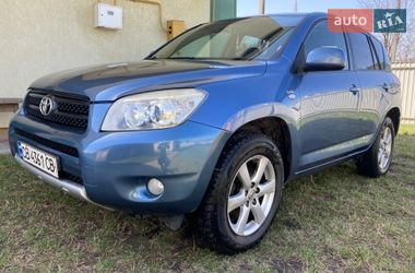 Позашляховик / Кросовер Toyota RAV4 2007 в Чернігові