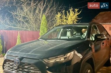 Позашляховик / Кросовер Toyota RAV4 2022 в Вінниці