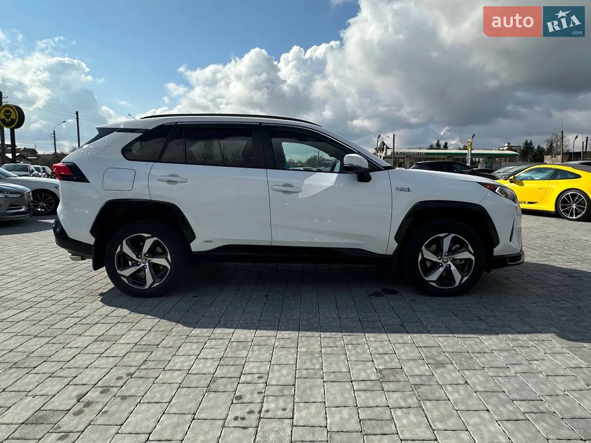 2021 Toyota RAV 4 - мініатюра 8