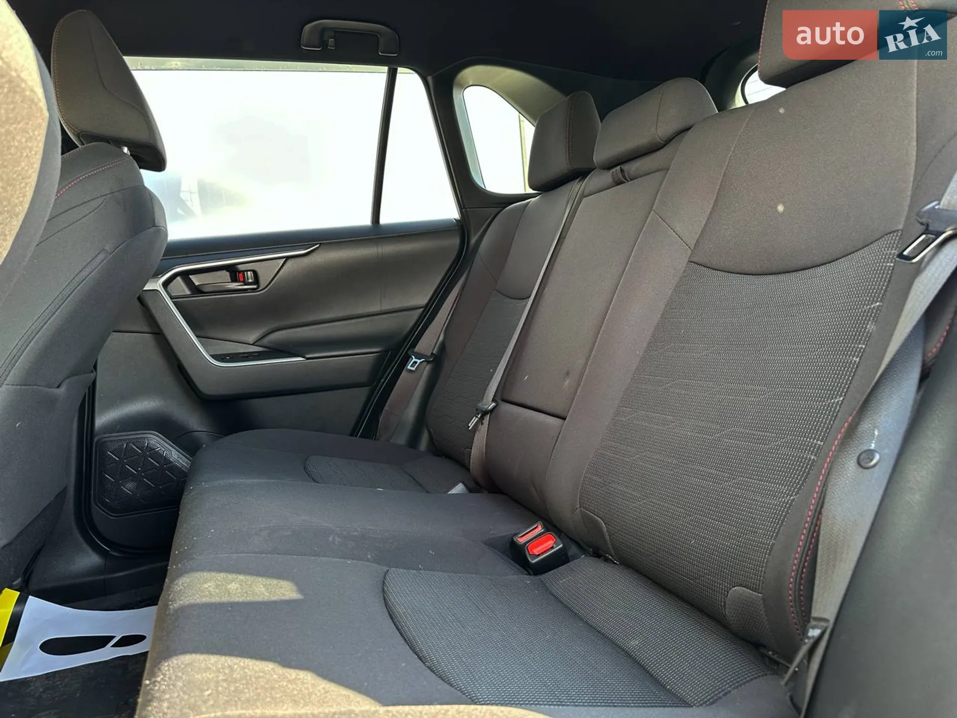 2021 Toyota RAV 4 - мініатюра 18