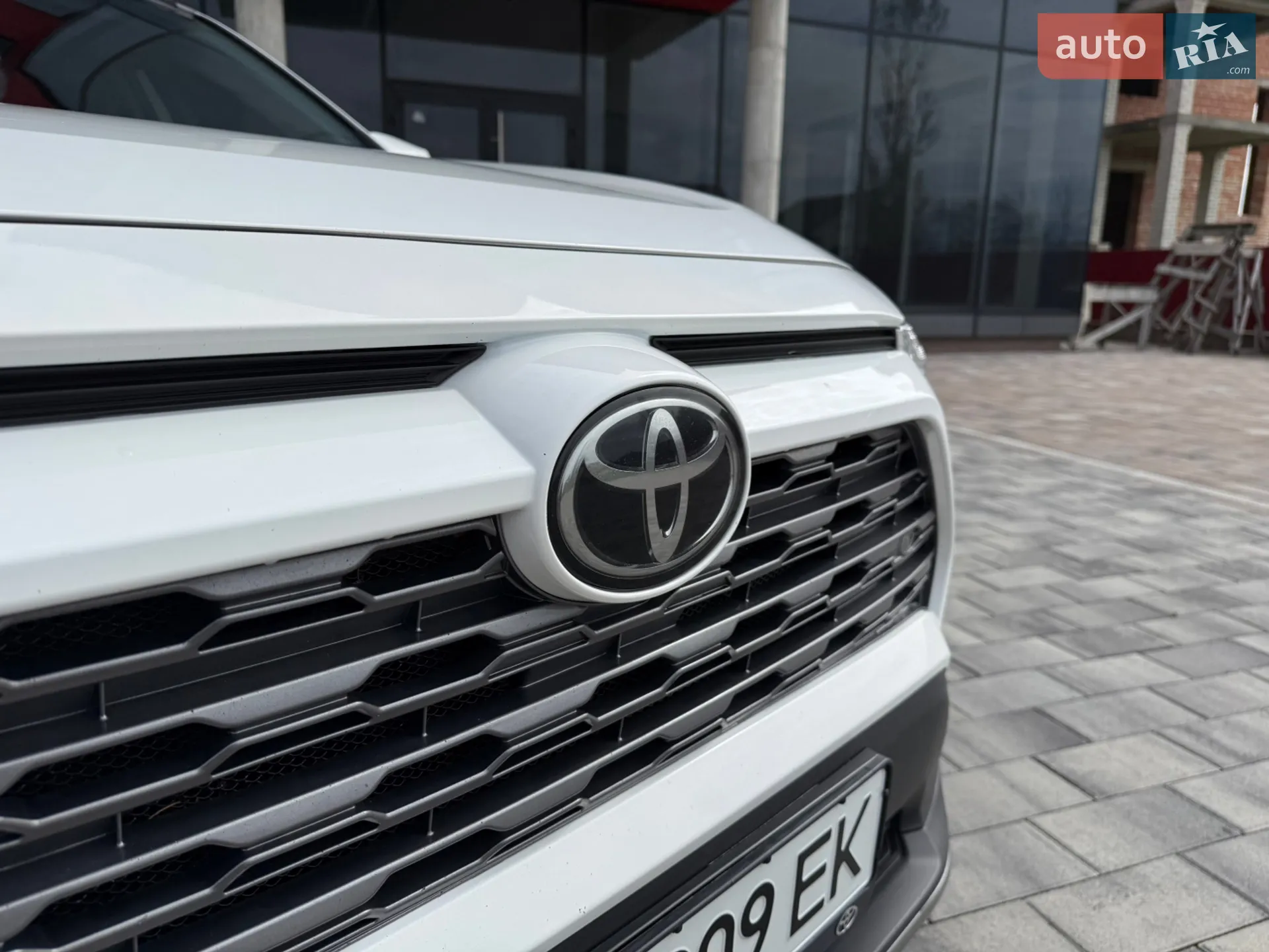 2022 Toyota RAV 4 - мініатюра 8