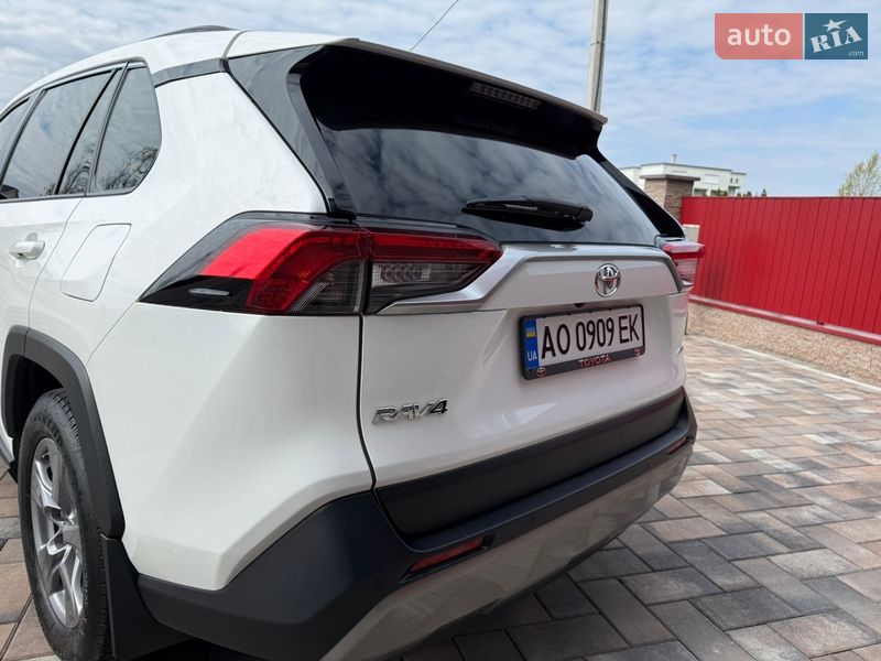 Внедорожник / Кроссовер Toyota RAV4 2022 в Тячеве фото 27 Внедорожник / Кроссовер Toyota RAV4 2022 в Тячеве