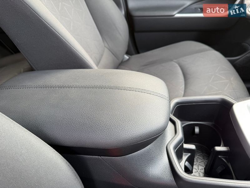 Внедорожник / Кроссовер Toyota RAV4 2022 в Тячеве фото 52 Внедорожник / Кроссовер Toyota RAV4 2022 в Тячеве