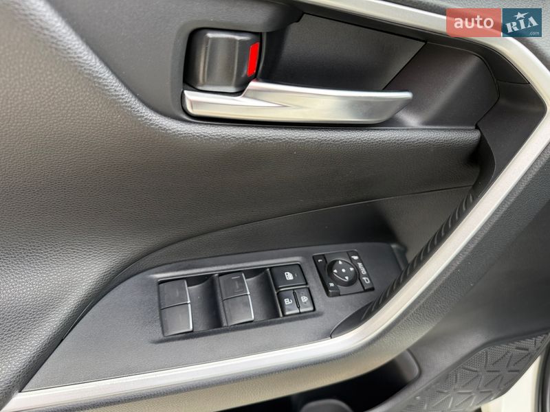 Внедорожник / Кроссовер Toyota RAV4 2022 в Тячеве фото 54 Внедорожник / Кроссовер Toyota RAV4 2022 в Тячеве