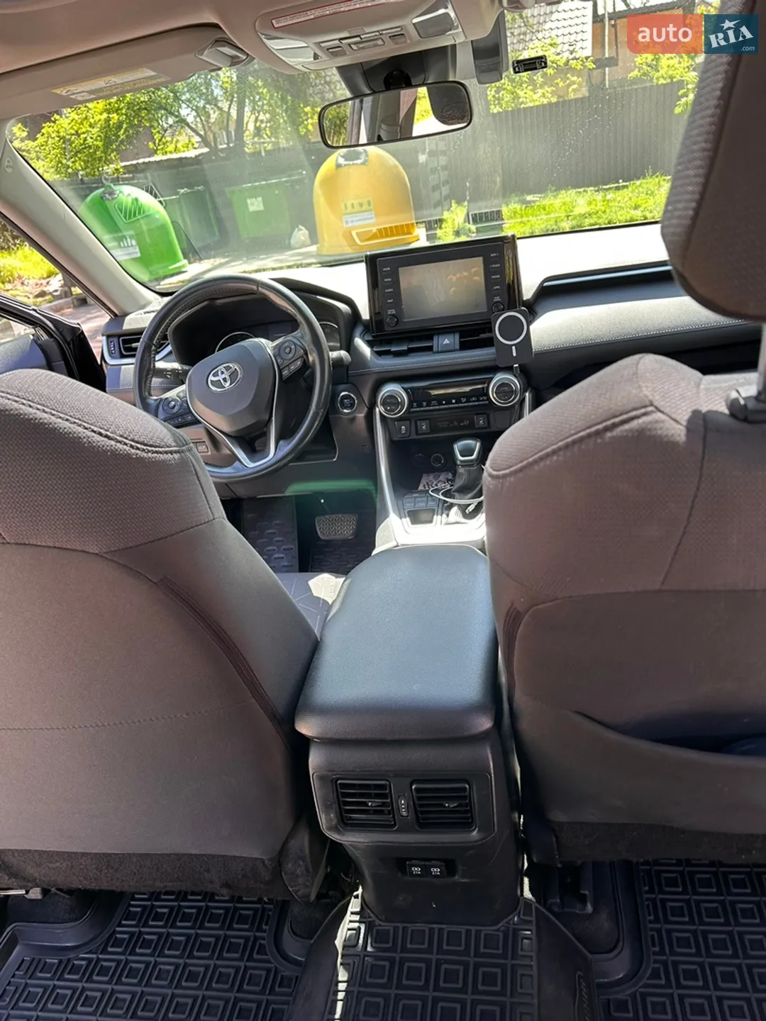 2019 Toyota RAV 4 - мініатюра 13
