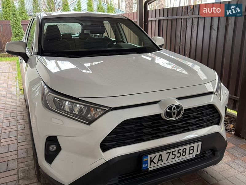 Внедорожник / Кроссовер Toyota RAV4 2023 в Киеве фото Внедорожник / Кроссовер Toyota RAV4 2023 в Киеве