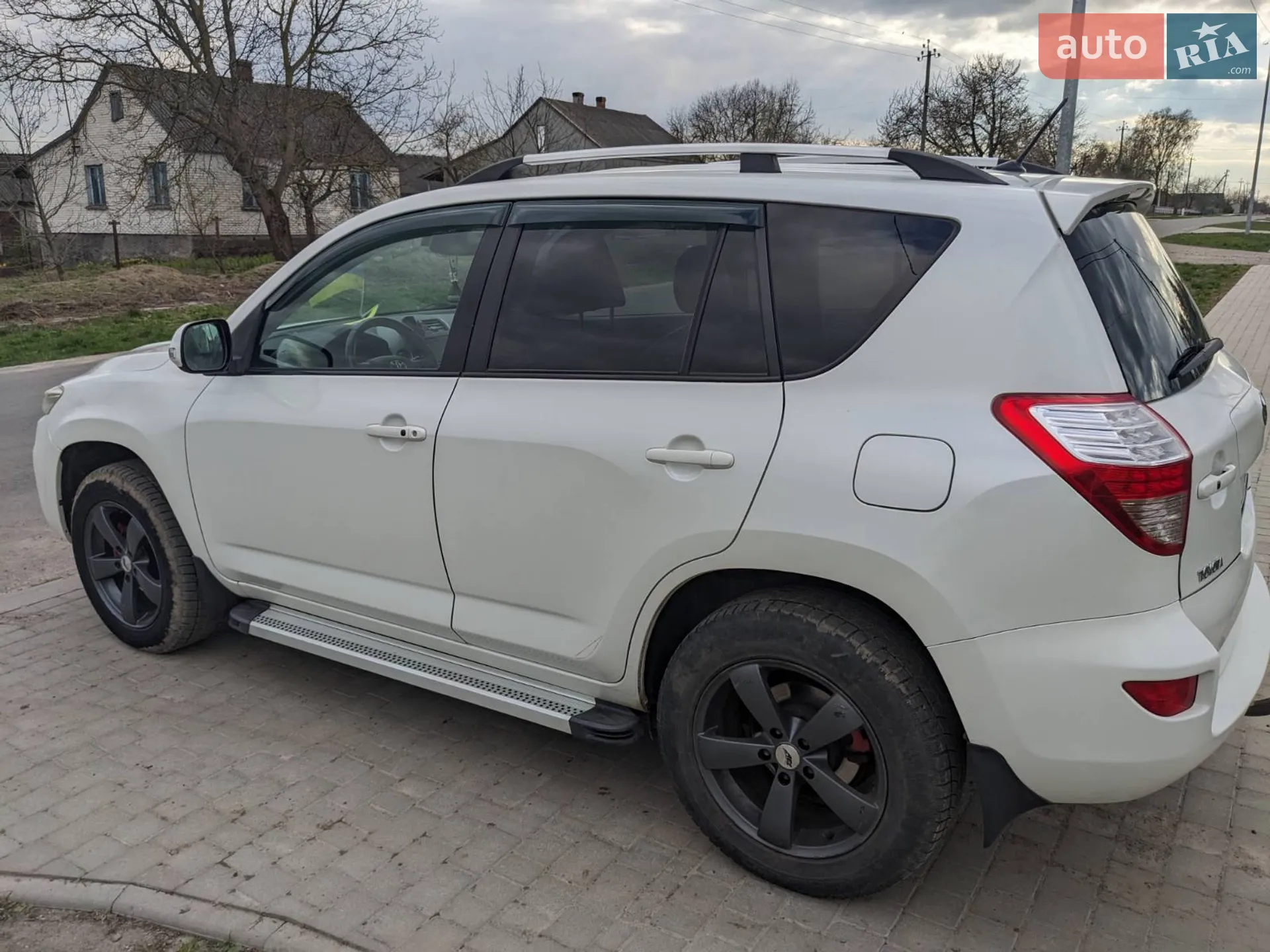 2010 Toyota RAV 4 - мініатюра 8