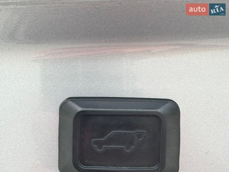 Внедорожник / Кроссовер Toyota RAV4 2020 в Львове фото 30 Внедорожник / Кроссовер Toyota RAV4 2020 в Львове