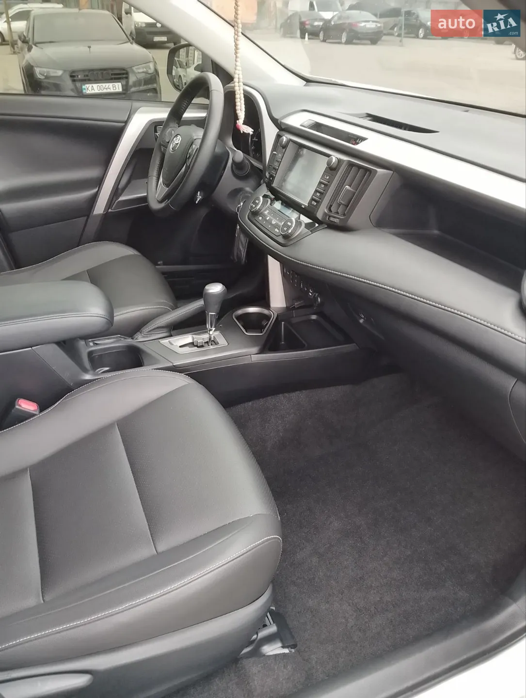 2017 Toyota RAV 4 - мініатюра 14