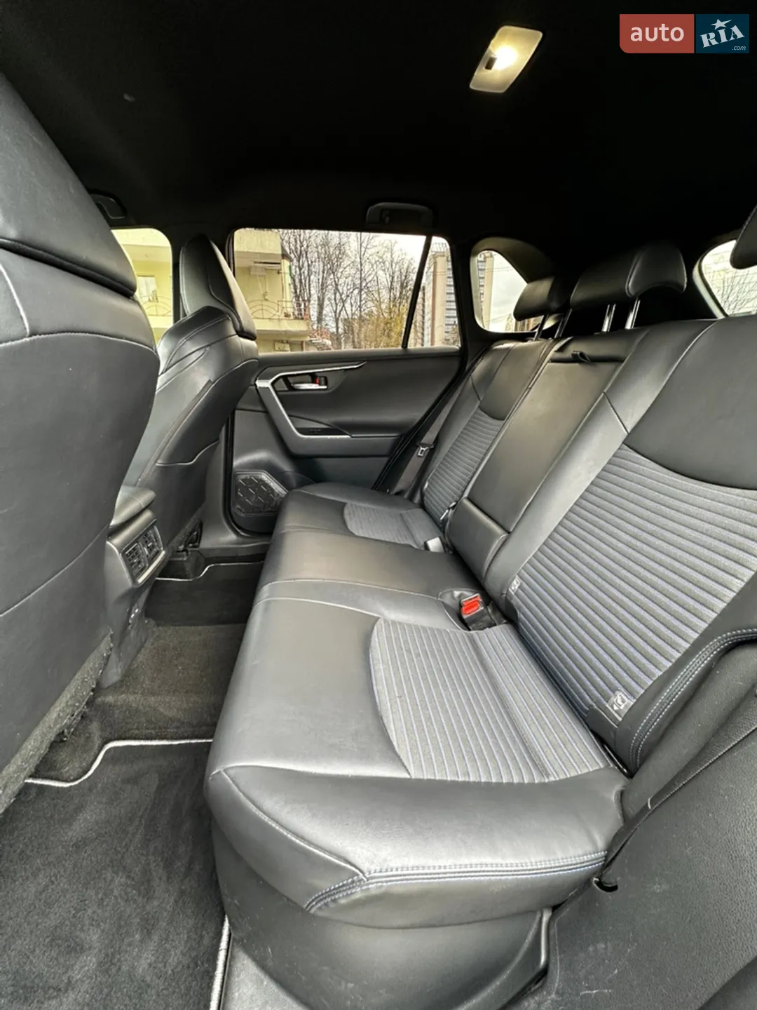 2023 Toyota RAV 4 - мініатюра 39