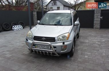 Позашляховик / Кросовер Toyota RAV4 2002 в Хмельницькому