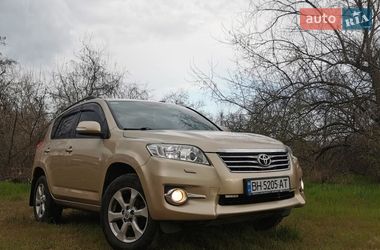 Внедорожник / Кроссовер Toyota RAV4 2011 в Одессе