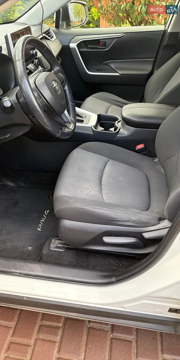 2019 Toyota RAV 4 - мініатюра 7