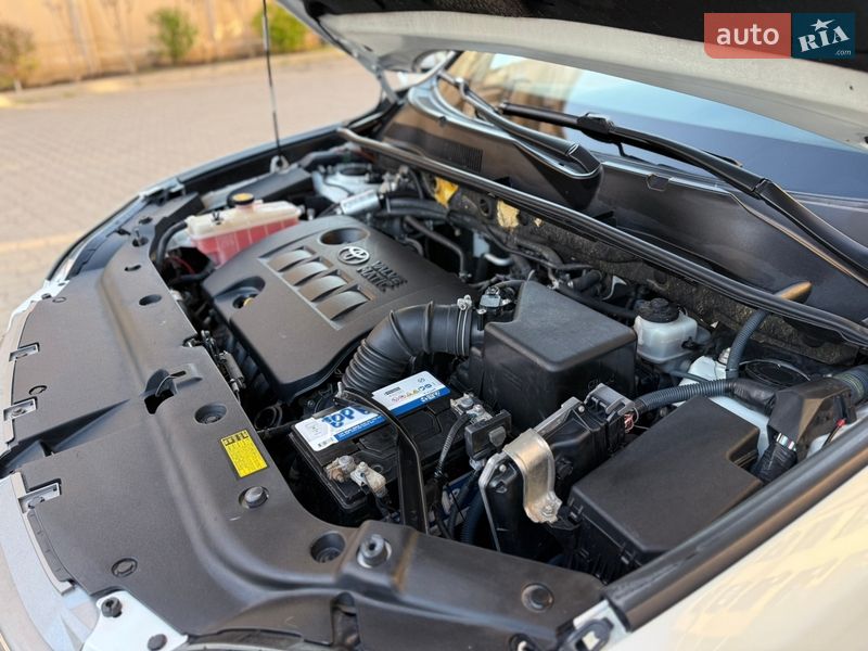 Позашляховик / Кросовер Toyota RAV4 2011 в Одесі